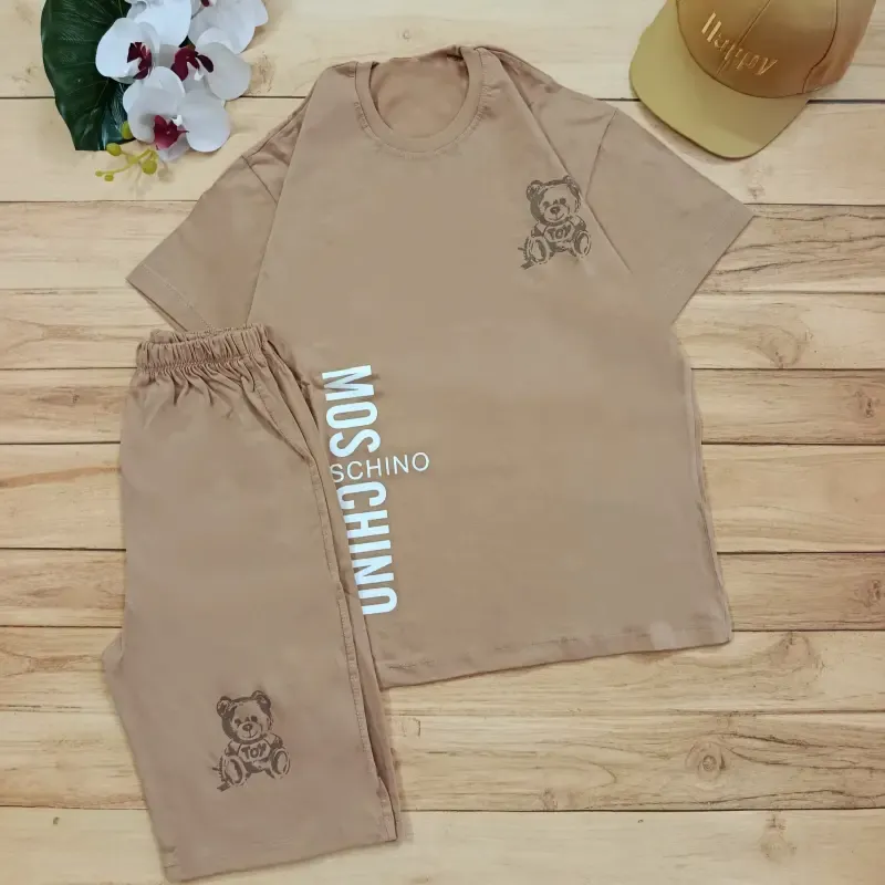تیشرت و شلوارک بچگانه طرح Moschino پنبه ای قواره لش سایز 60 و 65 - تصویر 3