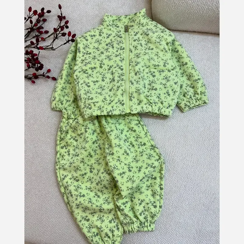 ست سویشرت و شلوار دخترانه دورس وارداتی مناسب 1.5 تا 6 سال - تصویر 8