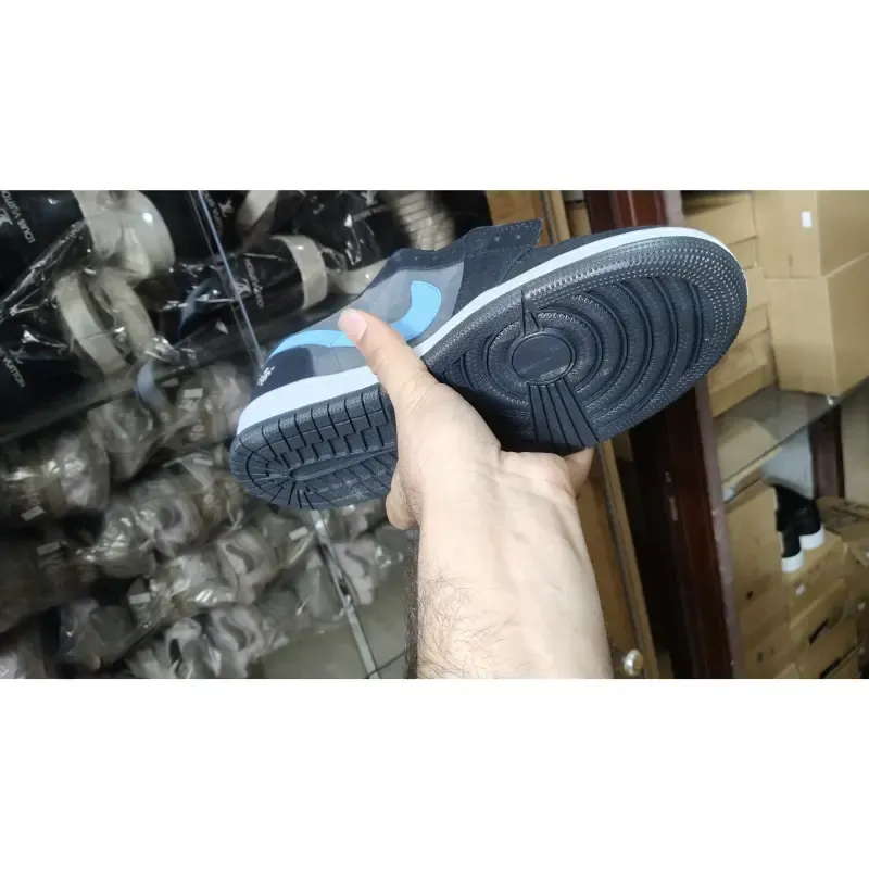 کفش اسپرت مردانه نایک جردن بزرگ پا مشکی آبی مناسب پیاده روی - تصویر 2