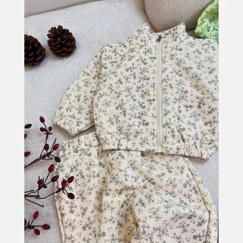 ست سویشرت و شلوار دخترانه دورس وارداتی مناسب 1.5 تا 6 سال - تصویر 13