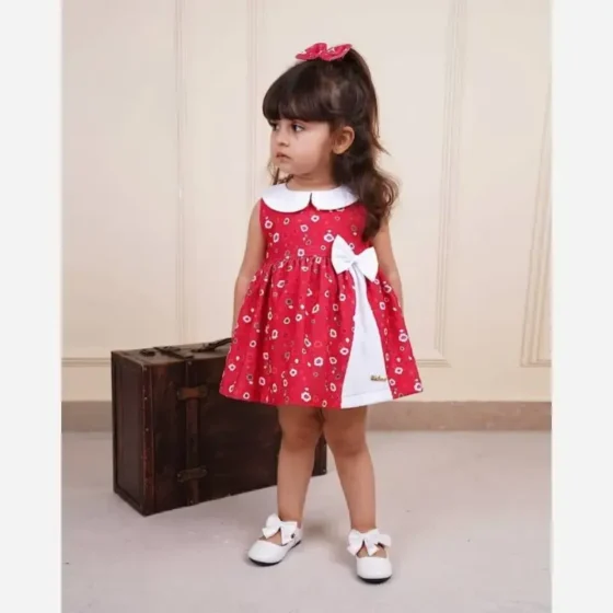 سارافون نوزادی دخترانه کبریتی چیندار با گیره مو رنگ قرمز و صورتی